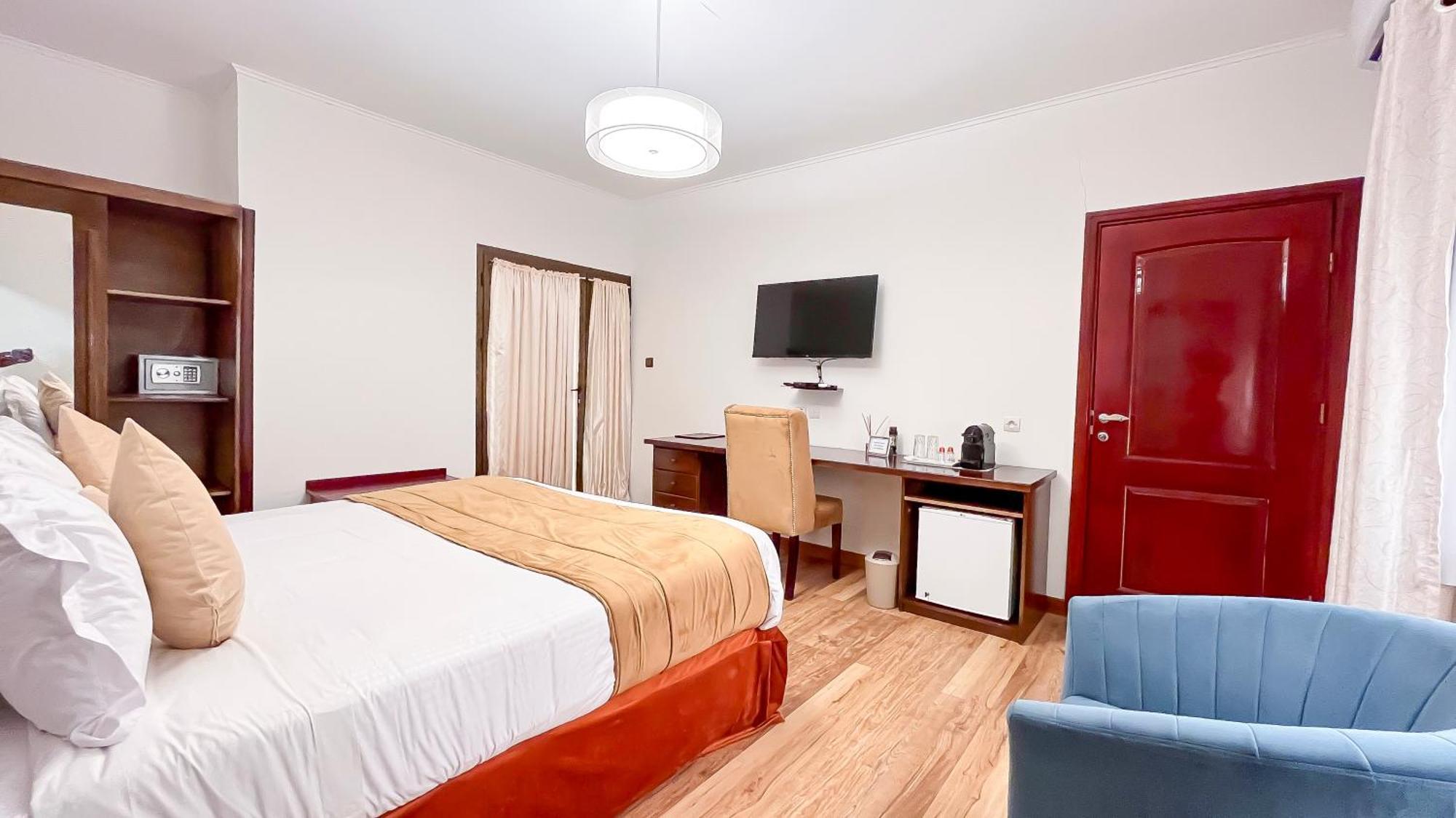 Residence Hoteliere Oceane 리브르빌 외부 사진