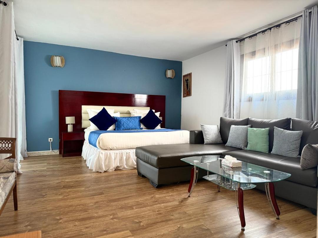 Residence Hoteliere Oceane 리브르빌 외부 사진